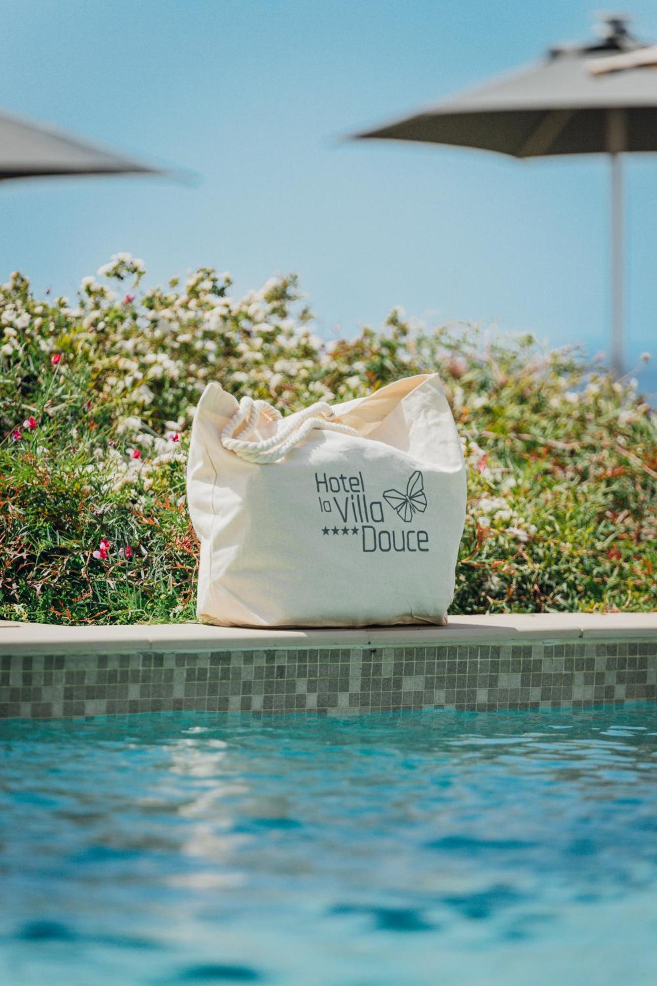 顿斯别墅酒店 Le Le Rayol-Canadel-sur-Mer 外观 照片